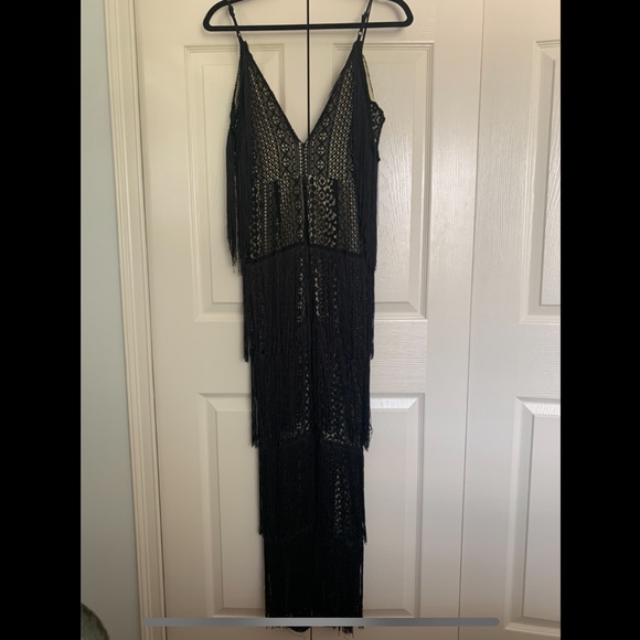 Black fitted fringe and crochet overlay jumpsuit - Picture 2 of 6